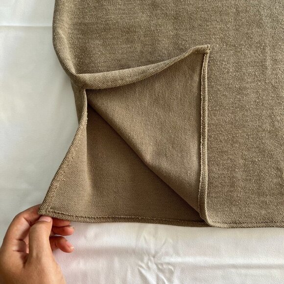 Zara Women’s Sleeveless Top,  Size M, Brown, Classic Crew Neck, Stretchy - Picture 8 of 11